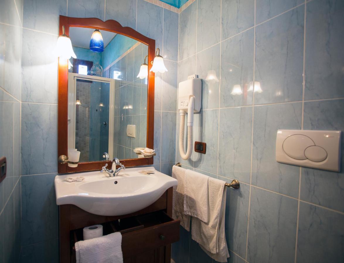 Casale Villa Giulia Marina Di ليزينا المظهر الخارجي الصورة