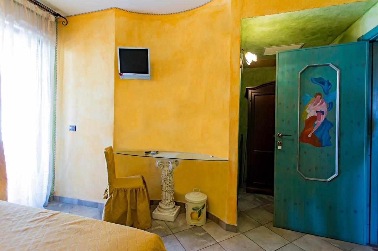 Casale Villa Giulia Marina Di ليزينا المظهر الخارجي الصورة